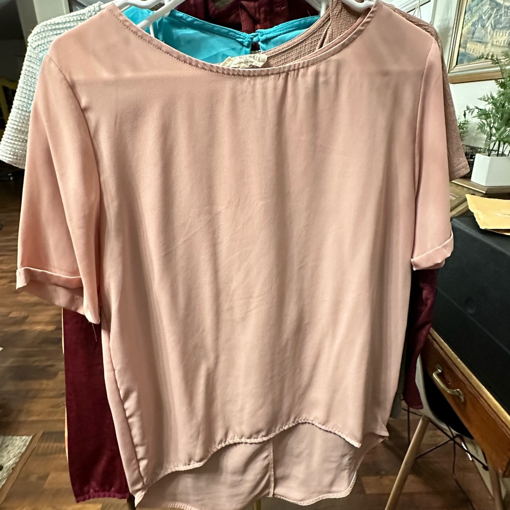 Boutique, blush pink top!